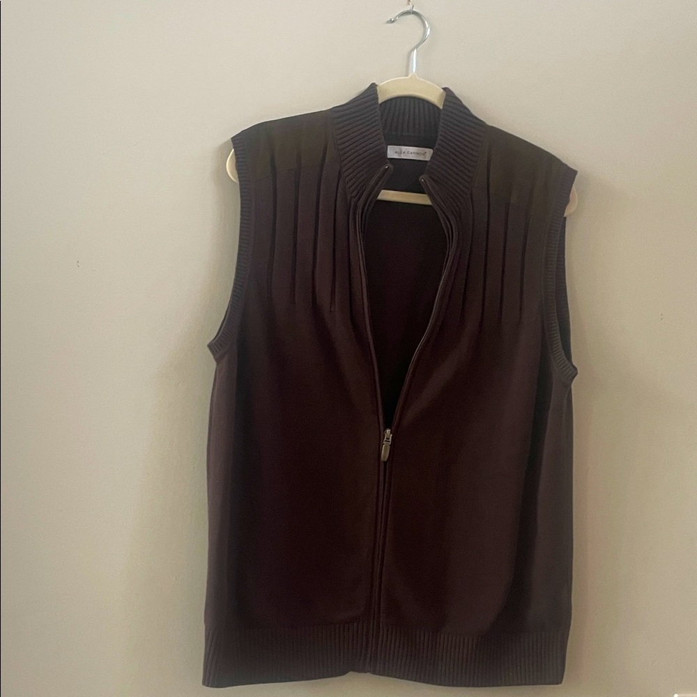 Brown Sleeveless Zip-Up Vest